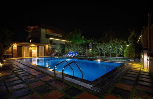 Devikolam Hotel | Star Emirates Luxury Resort and Spa, Munnar