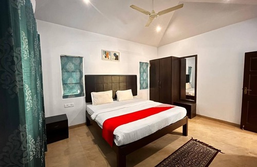 Parra Hotel | Star Moon Villa
