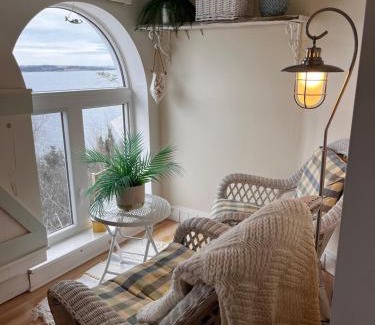 Fergusons Cove Bed & Breakfast | Star of the Sea B&B