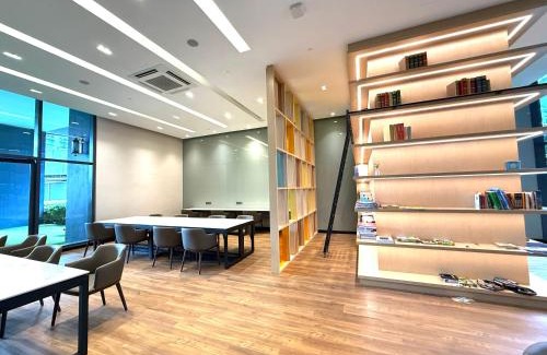 Kuala Lumpur City Centre Apartment | Star Residence Sky World KLCC