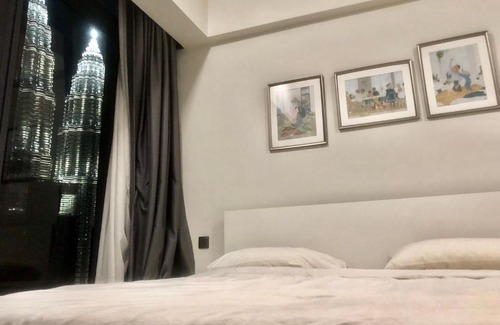 Kuala Lumpur City Centre Apartment | Star Residences Luxury Suite