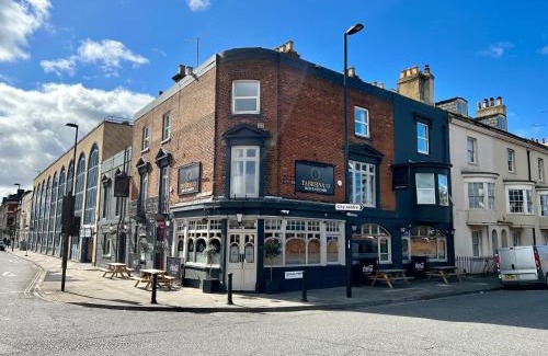 Southampton City Centre Hotel | Starboard Stays