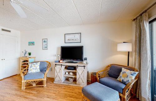 North Ocean City Apartment | Starboard Tack 1A