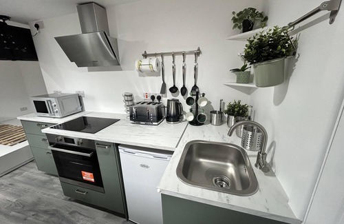 Killotteran Apartment | Stardust 1-Bed Studio