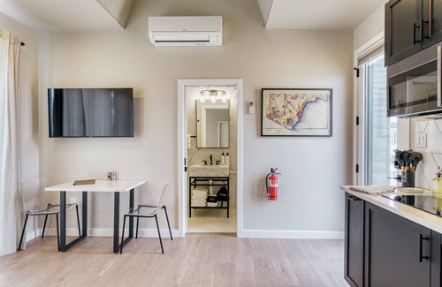 Study Butte-Terlingua Apartment | Stardust Big Bend Luxury A-frame 1 With a fab View