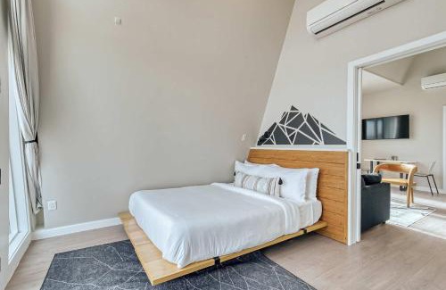 Study Butte-Terlingua Apartment | Stardust Big Bend Luxury A-Frame#9 with a fab view