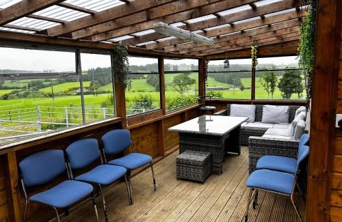Killotteran House | Stardust Cabin
