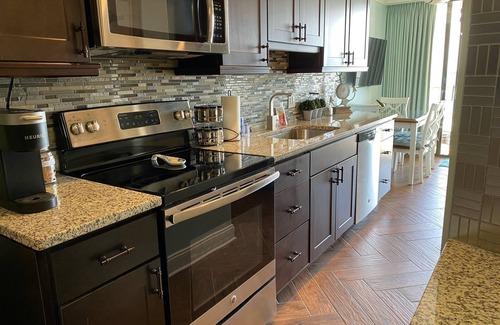 Myrtle Beach Condo | Starfish Bay- Romantic Oceanfront couples suite- NEW LISTING