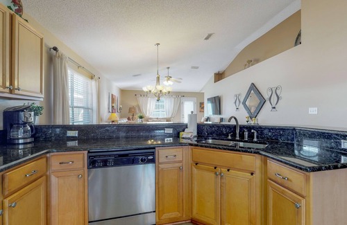 Fort Walton Beach - Destin House | Starfish - Largest Heated Pool, Walk to Private Beach,GolfCart/LSV,Pet Friendly