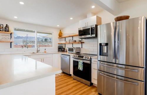Indian Cove House | Stargaze & Soak Hot Tub Fireplace & Desert Views