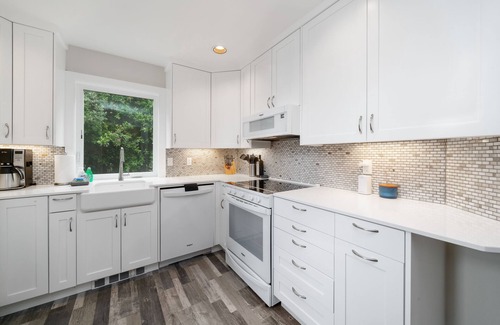 Manzanita House | Stargazer-1/2 blk to the beach and golf course, ocean view from deck MCA#251