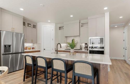 St. George House | Starlight Sanctuary townhouse