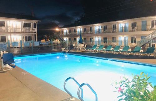 Wisconsin Dells Hotel | Starlite Motel
