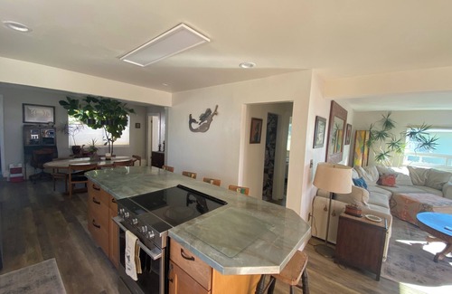 Cayucos House | StarLitSands - Comfortable 2-bed house in Cayucos, view of Morro Rock and Ocean