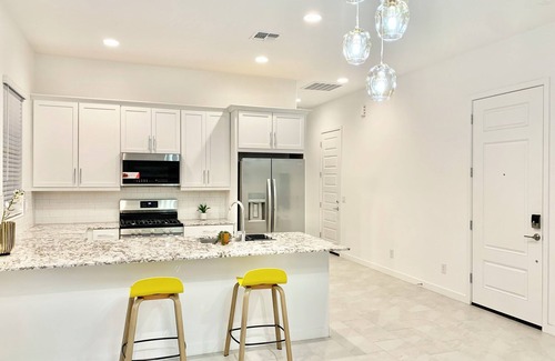 Terracita House | Starry Cardinal Stadium Guest House