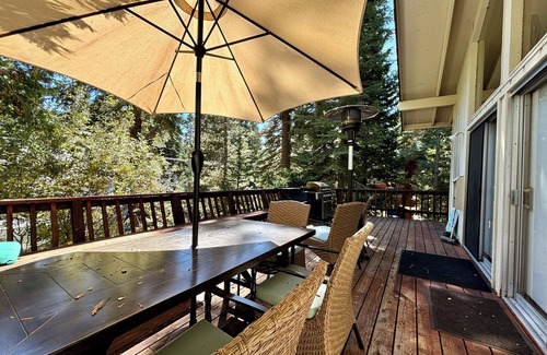 Tahoe Sierra Estates House | Starry Skies - West Shore Cabin. Walk to Private Beach. DOG OK