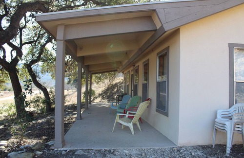 Leakey House | Starry Starry Night Cottage
