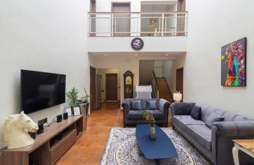 Mahabaleshwar Villa | Stars & Boulevards by VEO - Part of StayVista