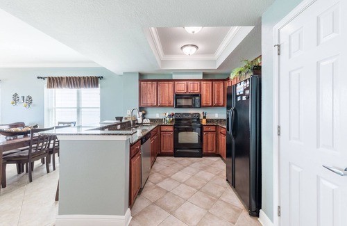 Gulf Shores Condo | Stars on the Water, Corner unit 308, Beach Front, Sept 14-18 New Lower Rates