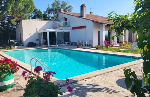 Rochefort-du-Gard House | Starters Discount! Luminous Villa Near Avignon, Amazing Views, Huge Pool!