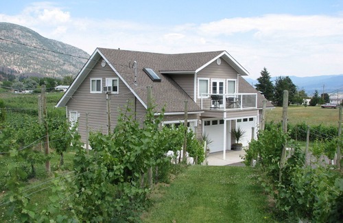 Okanagan-Similkameen Cottage | Starz Vineyard Vacation Rental