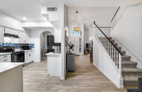Garden Lakes House | State Farm Stadium, Spring Training, Westgate Dist, Golf, nightlife