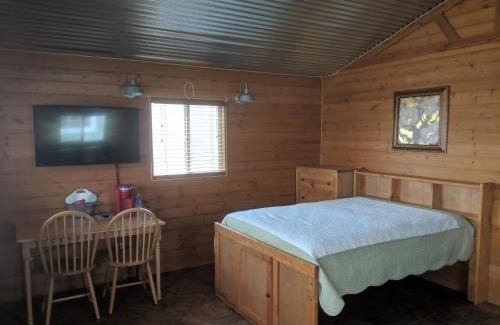 Monument Hotel | Stateline Cabin