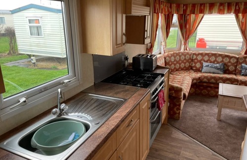 Chapel Saint Leonards Ski Chalet | Static Caravan Skegness Free Parking Close Beach