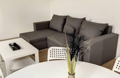 Ransart Apartment | Station 173 E Bruxelles-charleroi-airport