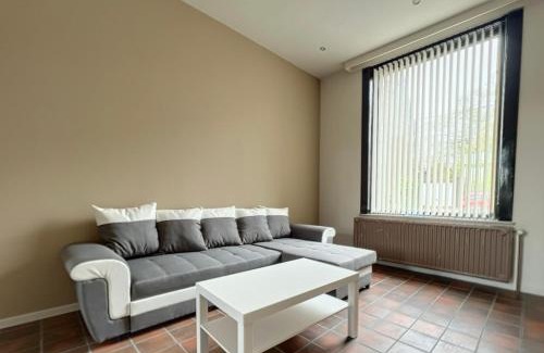 Ransart House | Station 64 A1 Bruxelles-Charleroi-airport
