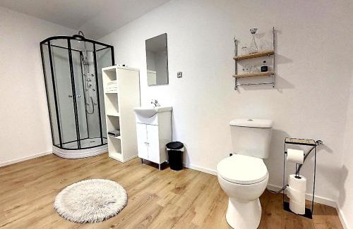 Ransart Apartment | Station 82 D Charleroi-Airport