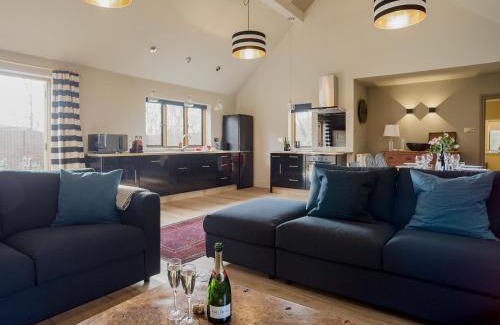 Moreton-in-Marsh House | Station Lodge