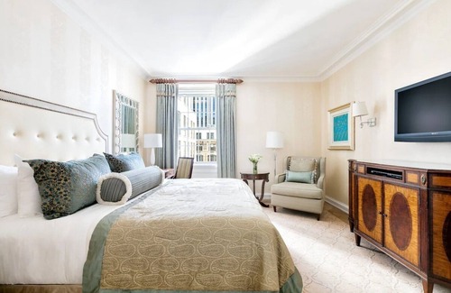 Central Park South Hotel | Stay Amid New York Icons: Central Park at Your Door | 4 Units