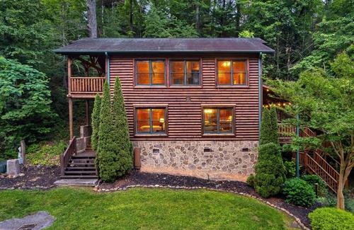 Gatlinburg House | Stay and Play at The Ryland: Private Game Room & Community Pool Retreat