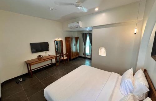 White Town Hotel | Stay at Ciclo