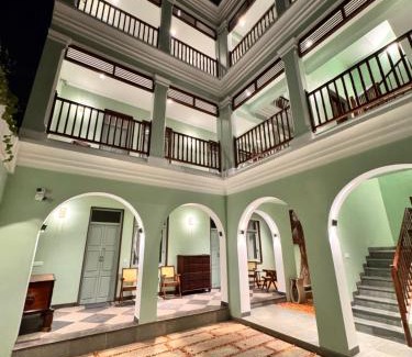 White Town Hotel | Stay at Ciclo