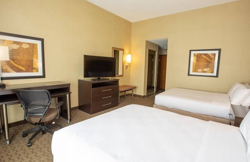 Ocotillo Hotel | Stay at Holiday Inn Chandler: Pool, On-Site Dining & Just Minutes from ASU