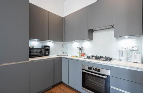 Royal Borough of Kensington and Chelsea Apartment | Stay at Kensington and Knightsbridge