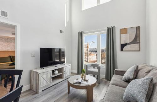 Center City Apartment | Stay at Luna on 800 Callowhill
