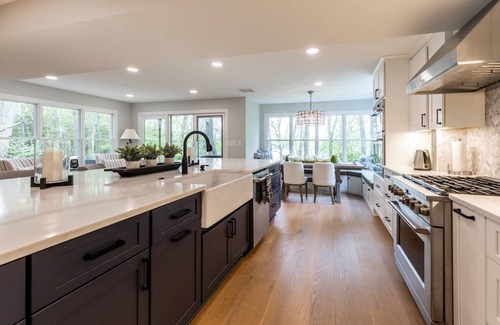 Crownsville House | Stay at Luxury Waterfront Home on Deep Water with Private Pier and Gourmet Kitchen Mins to Annapolis