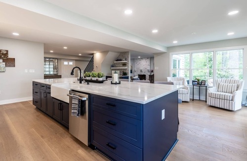Crownsville House | Stay at Luxury Waterfront Home on Deep Water with Private Pier and Gourmet Kitchen Mins to Annapolis