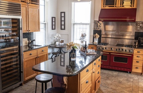 Walla Walla House | Stay at the Historical Cropp Mansion