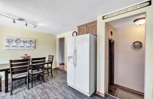 Green Bay House | STAY AT THE LUXURY TUNDRA HOUSE! A BLOCK TO LAMBEAU! OPEN FOR RAVENS GAME 12/27