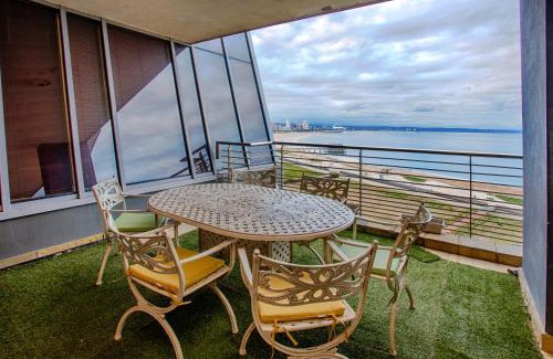 Durban Point Apartment | Stay at The Point - Prestigious Prominent Penthouse