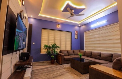 Kunnathidavaka House | Stay Bridge