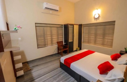Kunnathidavaka House | Stay Bridge