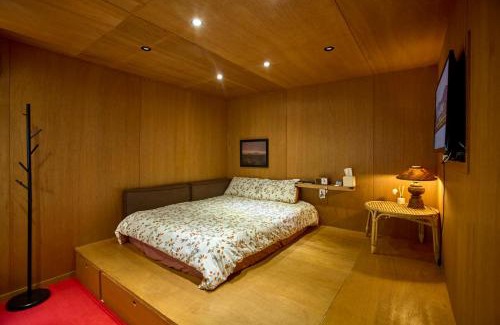 Eunpyeong-gu Apartment | STAY Eunpyeong, Vintage Portland Private House