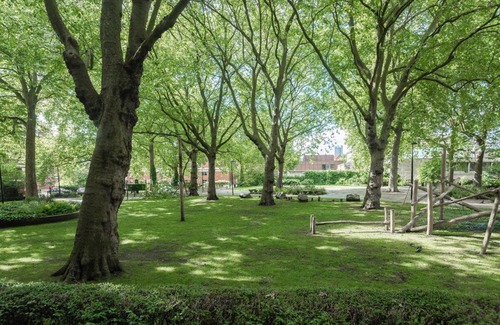 Elephant and Castle Apartment | Stay Friendly Flat near London Bridge