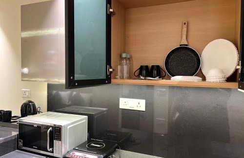 Jaypee Greens Apartment | Stay heights near Expo Mart