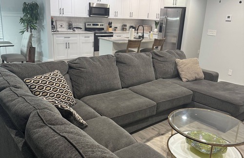 Snellville House | Stay in a new modern townhouse. Sleeps 10.